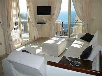 Royal Heights Apartments Bogazici Exterior photo