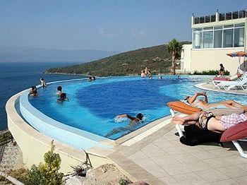 Royal Heights Apartments Bogazici Exterior photo